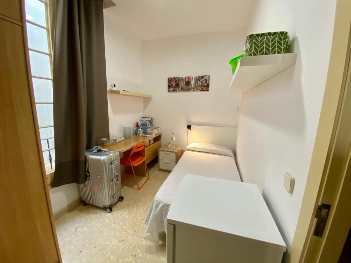 شقة Barcelona Housing Recommend For Students المظهر الخارجي الصورة