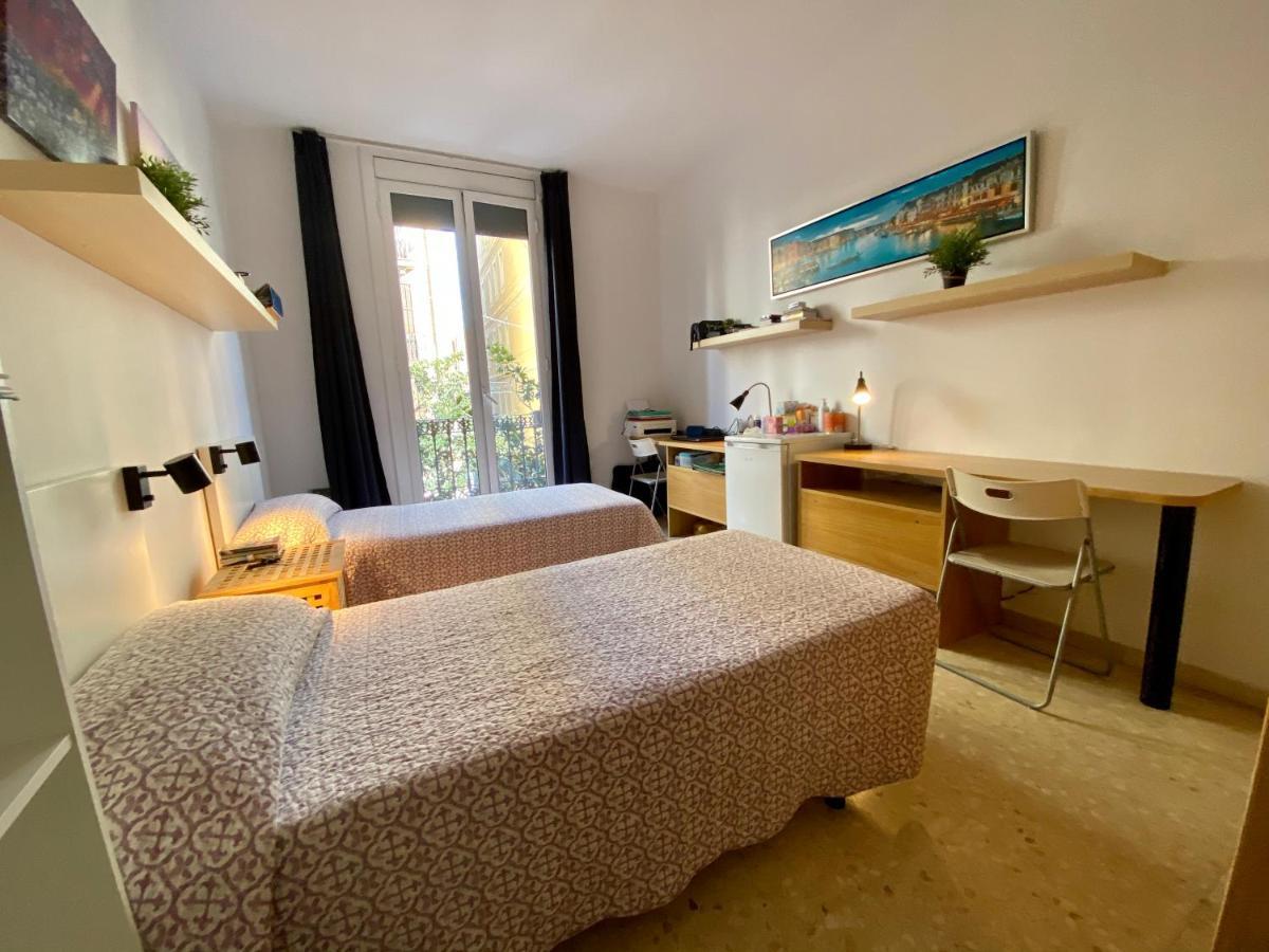 شقة Barcelona Housing Recommend For Students المظهر الخارجي الصورة