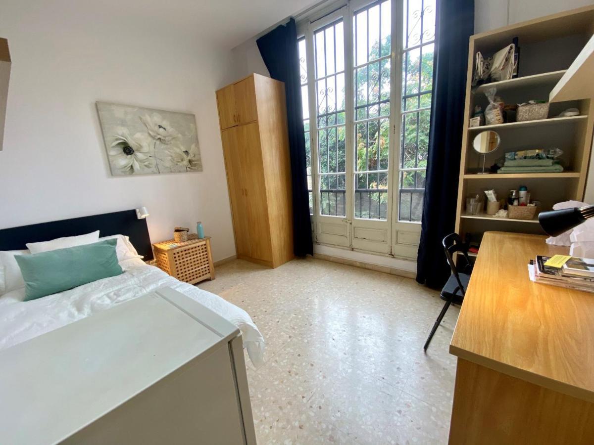 شقة Barcelona Housing Recommend For Students المظهر الخارجي الصورة